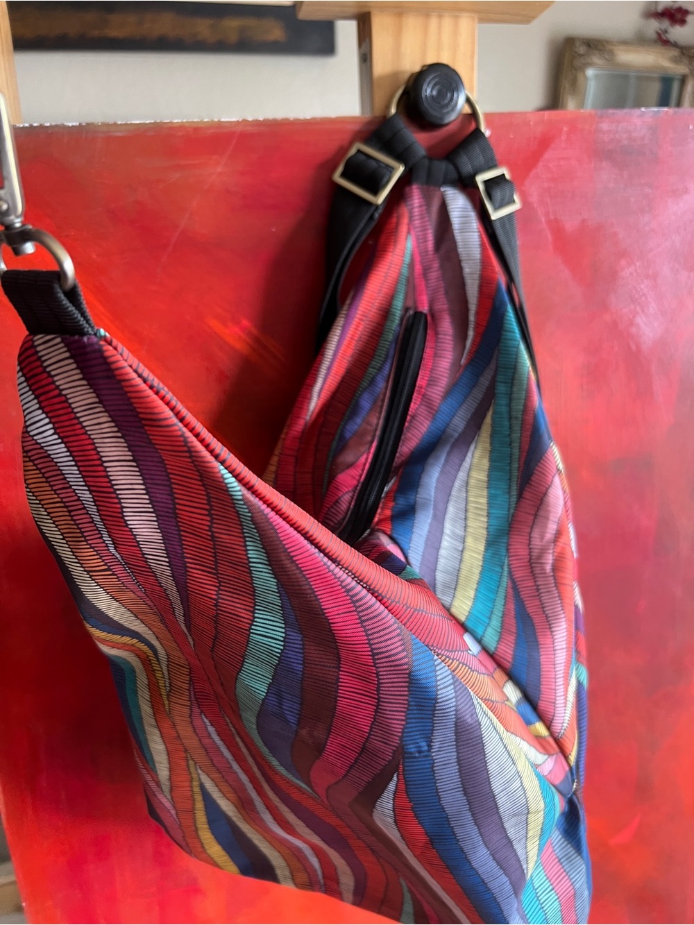 Black Butterfly Multicolor Wave-Pattern Women’s Sling Backpack - Picture 3 of 9